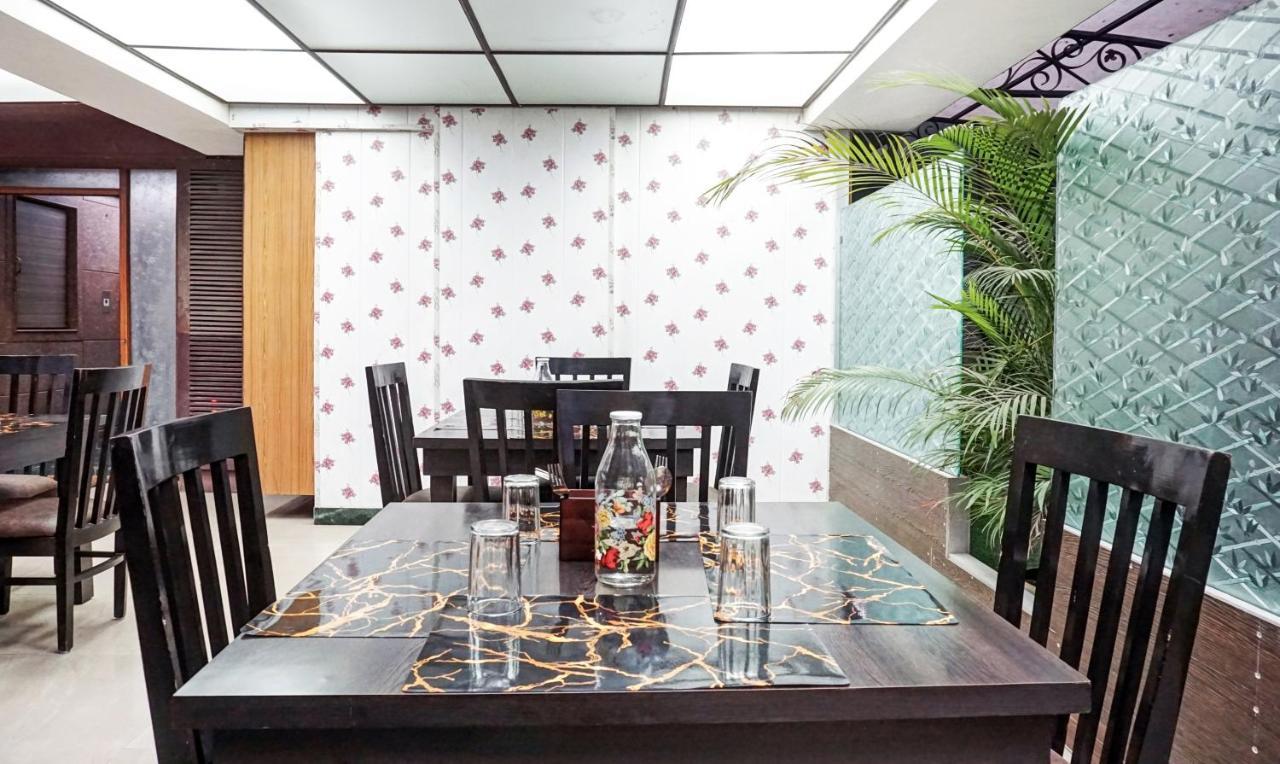 Treebo Trend Silver Crest Lohogaon 외부 사진